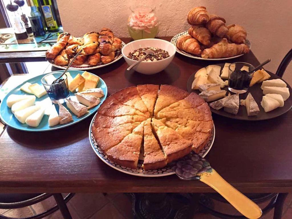 バローロ イージー コージー アフィッタカメーレ Bed & Breakfast エクステリア 写真