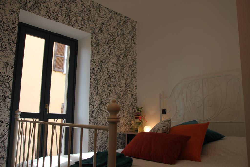 バローロ イージー コージー アフィッタカメーレ Bed & Breakfast 部屋 写真