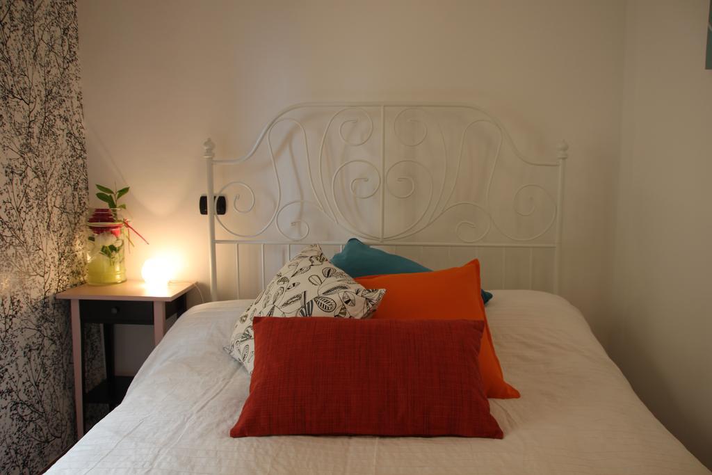 バローロ イージー コージー アフィッタカメーレ Bed & Breakfast 部屋 写真