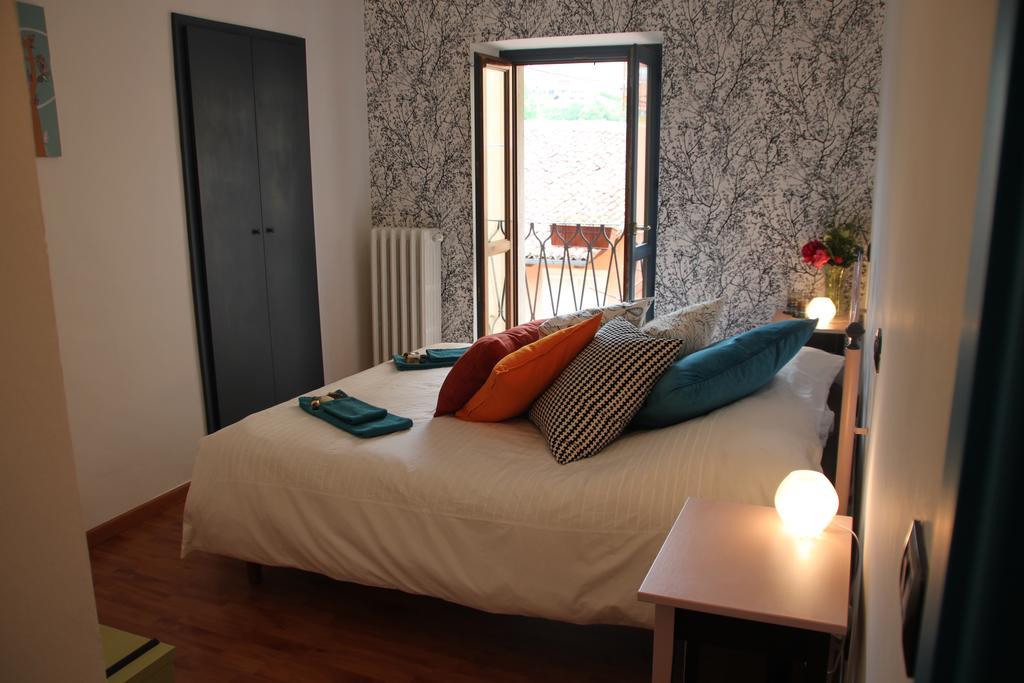 バローロ イージー コージー アフィッタカメーレ Bed & Breakfast 部屋 写真